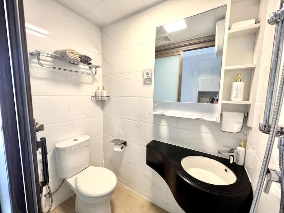 Dayinn, Skyhouse Bsd Lux And Homey Studio, Near Aeon Bsd And Ice Bsd Cilenggang Екстериор снимка