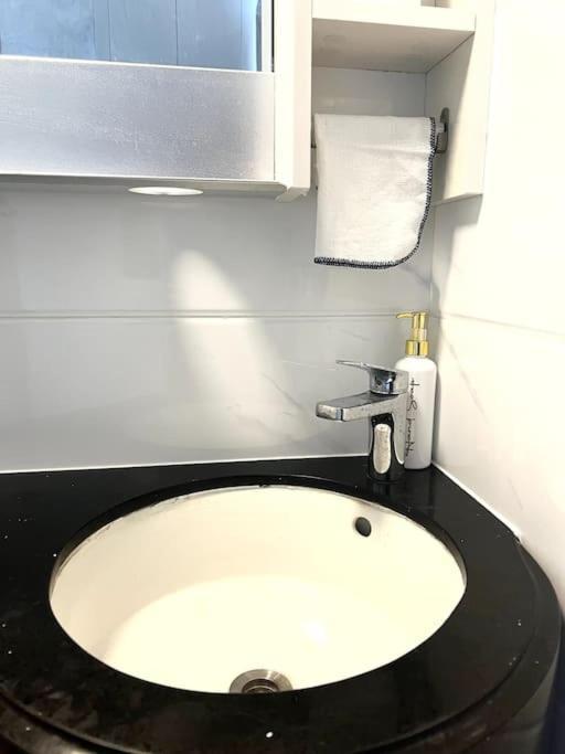 Dayinn, Skyhouse Bsd Lux And Homey Studio, Near Aeon Bsd And Ice Bsd Cilenggang Екстериор снимка