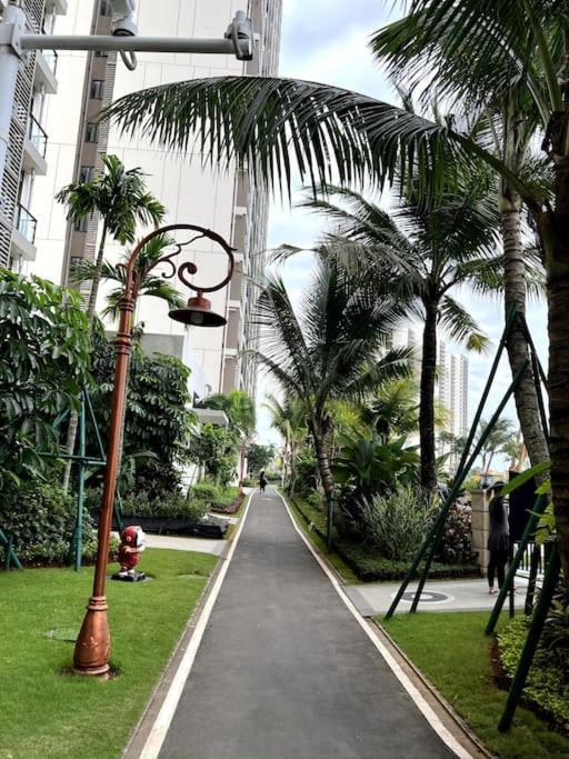 Dayinn, Skyhouse Bsd Lux And Homey Studio, Near Aeon Bsd And Ice Bsd Cilenggang Екстериор снимка